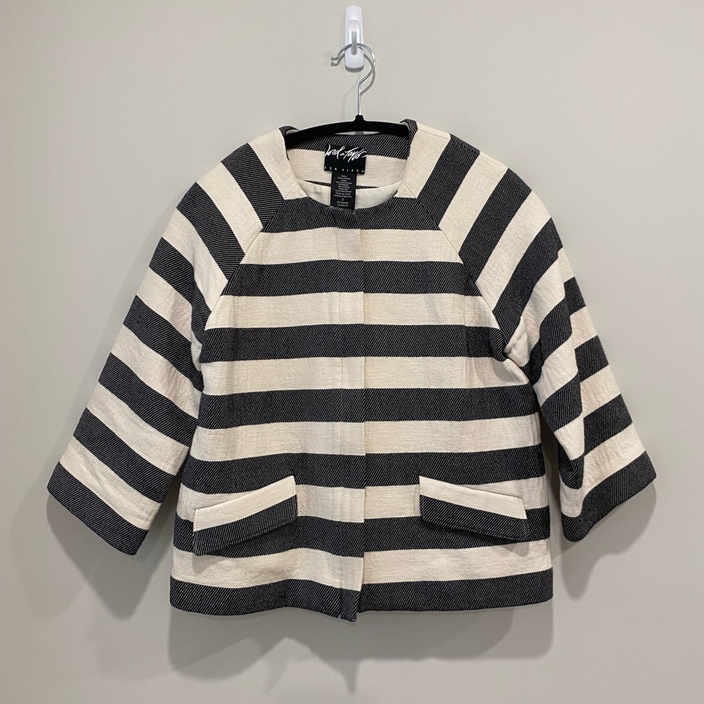Lord & Taylor short jacket, size 2